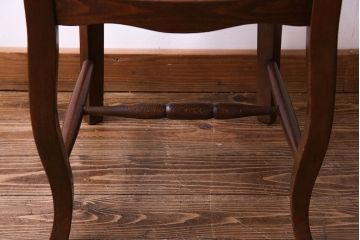 中古　Henri Julien(アンリ・ジュリアン)　フレームの形が独創的なダイニングチェア(椅子)(2)