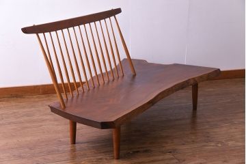 中古　ジョージナカシマ　BENCH　CN108　木そのままの味わいが伝わるコノイドベンチ(ジョージ・ナカシマ、長椅子、板座チェア)