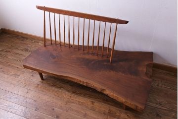 中古　ジョージナカシマ　BENCH　CN108　木そのままの味わいが伝わるコノイドベンチ(ジョージ・ナカシマ、長椅子、板座チェア)