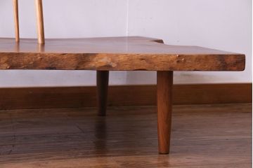 中古　ジョージナカシマ　BENCH　CN108　木そのままの味わいが伝わるコノイドベンチ(ジョージ・ナカシマ、長椅子、板座チェア)