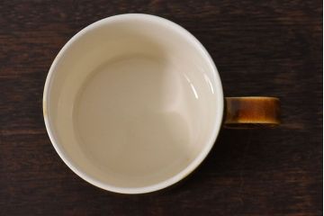 イギリスビンテージ　HORNSEA(ホーンジー)　BRONTE(ブロンテ)シリーズ　カップ&ソーサー&プレート4客セット(洋食器)