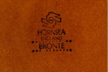 イギリスビンテージ　HORNSEA(ホーンジー)　BRONTE(ブロンテ)シリーズ　カップ&ソーサー&プレート4客セット(洋食器)