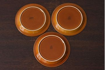 イギリスビンテージ　HORNSEA(ホーンジー)　BRONTE(ブロンテ)シリーズ　カップ&ソーサー&プレート3客セット(洋食器)
