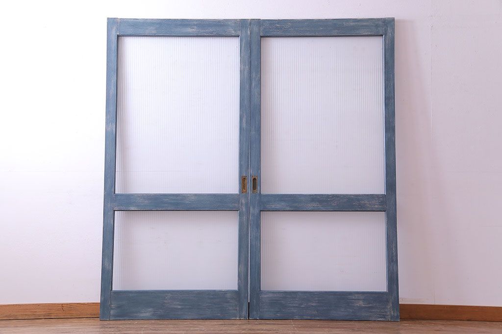 昭和期　モールガラスがレトロな魅力を放つペイント引き戸(ガラス戸、建具)2枚セット