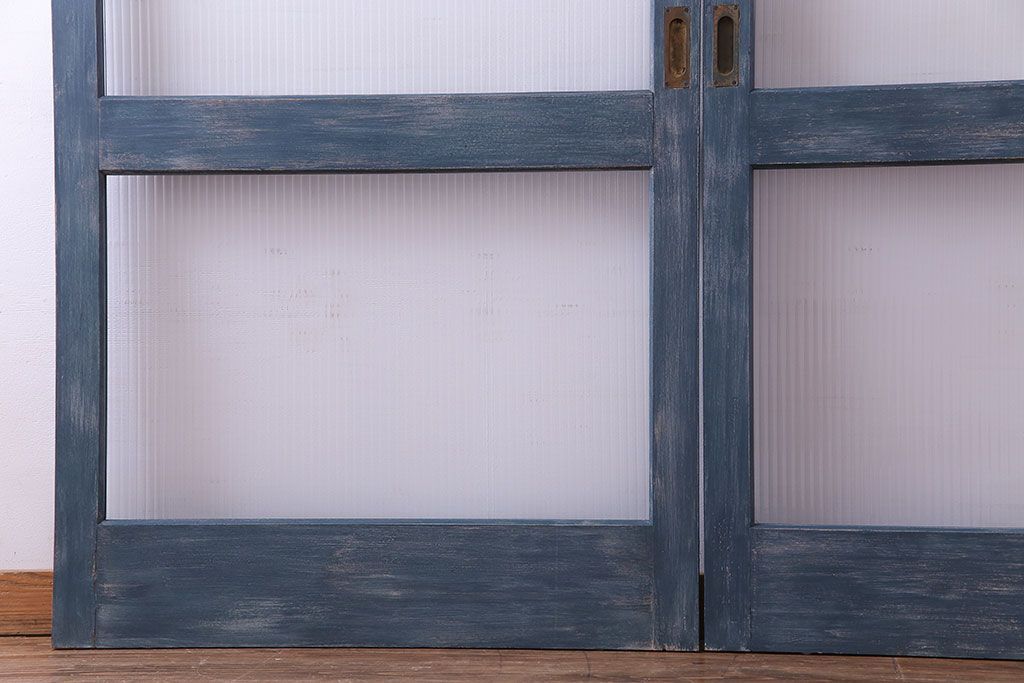 昭和期　モールガラスがレトロな魅力を放つペイント引き戸(ガラス戸、建具)2枚セット