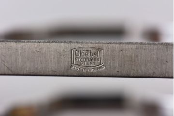 アンティーク雑貨　イギリス　Old Hall(オールドホール)　スタイリッシュなデザインのトーストラック(カードスタンド)(1)