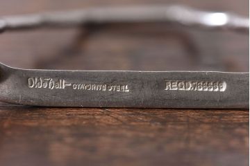 アンティーク雑貨　イギリス　Old Hall(オールドホール)　丸みを帯びたラインが魅力のトーストラック(カードスタンド)(1)