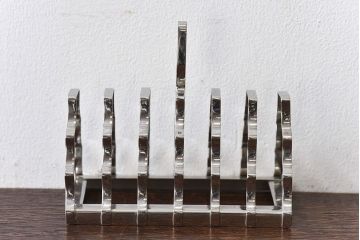 アンティーク雑貨　イギリス　Old Hall(オールドホール)　スタイリッシュなデザインのトーストラック(カードスタンド)(2)