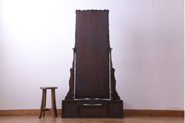 ヴィンテージ家具　ビンテージ　伝統工芸　軽井沢彫り　高級感のある佇まいのドレッサー(鏡、鏡台)