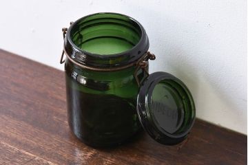 アンティーク雑貨　フランスアンティーク　DURFOR(ダルフール)　緑のガラスビン(保存瓶、ジャー)