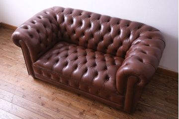 中古 Abdon y Lucas(アブドン・イ・ルーカス) 本革チェスターフィールドソファ