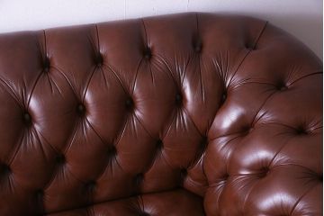 中古 Abdon y Lucas(アブドン・イ・ルーカス) 本革チェスターフィールドソファ