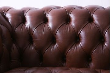 中古 Abdon y Lucas(アブドン・イ・ルーカス) 本革チェスターフィールドソファ