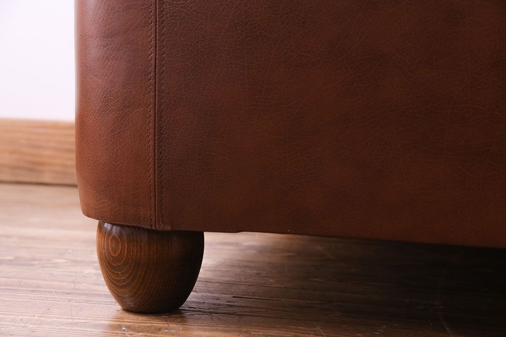 中古 Abdon y Lucas(アブドン・イ・ルーカス) 本革チェスターフィールドソファ