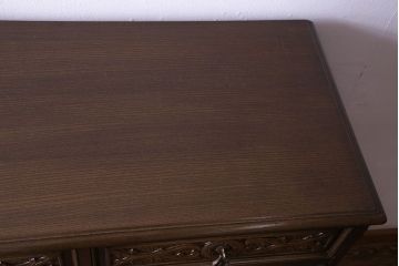 ビンテージ　神戸洋家具老舗たかねや製　オーク材使用の上品なチェスト(引き出し)(永田良介)