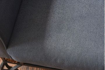 ヴィンテージ家具　海外ビンテージ　ガブリオールレッグ(猫脚)　アイアンフレームがシャビーな1人掛けソファ(1)