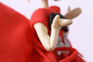 アンティーク雑貨　赤いワンピースが可愛らしいレトロなポーズ人形(ドール)