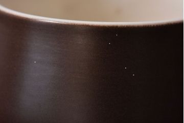 イギリスビンテージ　Honiton Pottery チョコレートブラウンのカップ&ソーサー2客セット(洋食器、陶器)(1)