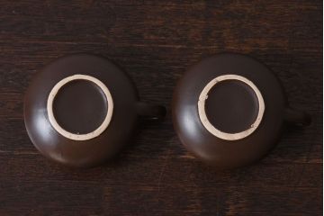 イギリスビンテージ　Honiton Pottery チョコレートブラウンのカップ&ソーサー2客セット(洋食器、陶器)(2)