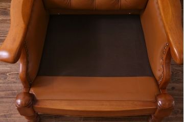 中古　横浜クラシック家具　ダニエル(daniel)　A-518　レオナマスターチェア (Leona)　本革ハイバックアームチェア(ソファ)(定価約70万円)