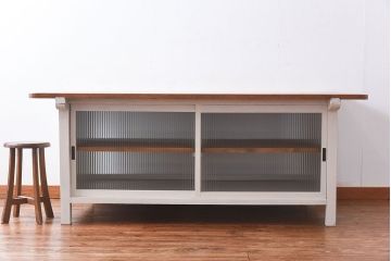 アンティーク家具　両面使いで便利!モールガラス引き戸の作業台(カウンターテーブル)