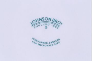 アンティーク雑貨　イギリスビンテージ　JOHNSON BROTHERS(ジョンソン・ブラザーズ)　Indies Blue(サインディーズ・ブルー)シリーズ カップ&ソーサー&プレート2客セット(洋食器)(3)