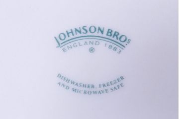 アンティーク雑貨　イギリスビンテージ　JOHNSON BROTHERS(ジョンソン・ブラザーズ)　Indies Blue(サインディーズ・ブルー)シリーズ カップ&ソーサー&プレート2客セット(洋食器)(3)