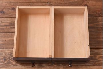 中古　北海道民芸家具　脚付き 落ち着きある色合いのサイドボード(収納棚、戸棚)(定価38万円)(2)