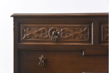 ビンテージ　神戸洋家具老舗たかねや製　オーク材使用の上品なチェスト(引き出し)(2)(永田良介)