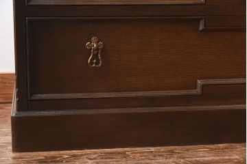 ビンテージ　神戸洋家具老舗たかねや製　オーク材使用の上品なチェスト(引き出し)(2)(永田良介)