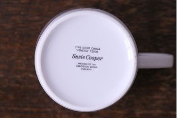 イギリスビンテージ　Susie Cooper(スージークーパー)　VENETIA(ヴェネチア)シリーズ　カップ&ソーサー&プレート(洋食器)
