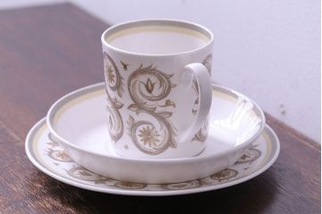 イギリスビンテージ　Susie Cooper(スージークーパー)　VENETIA(ヴェネチア)シリーズ　カップ&ソーサー&プレート(洋食器)
