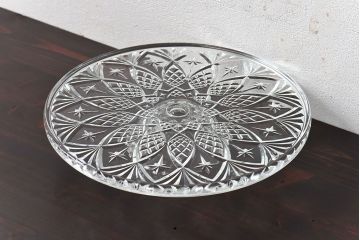 アンティーク雑貨　イギリス　繊細な切り込みが美しいケーキスタンド