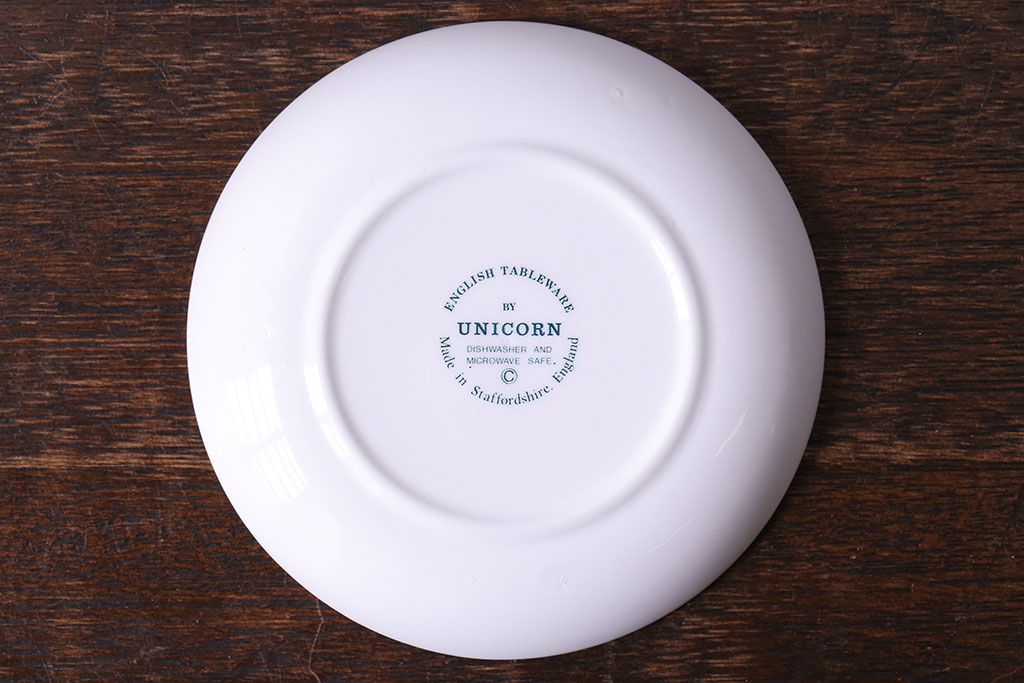 イギリス製　UNICORN　お城のデザインがスタイリッシュな小皿(豆皿、プレート)