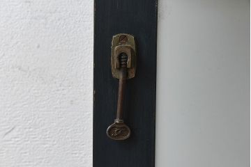 昭和レトロ　シックなカラーのペイントガラス戸(建具、引き戸)2枚セット