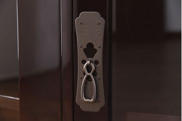 中古美品　欅産業　特注品!ハイセンスな木地呂漆塗りサイドボード(仙台箪笥、収納棚)(定価約70万円)