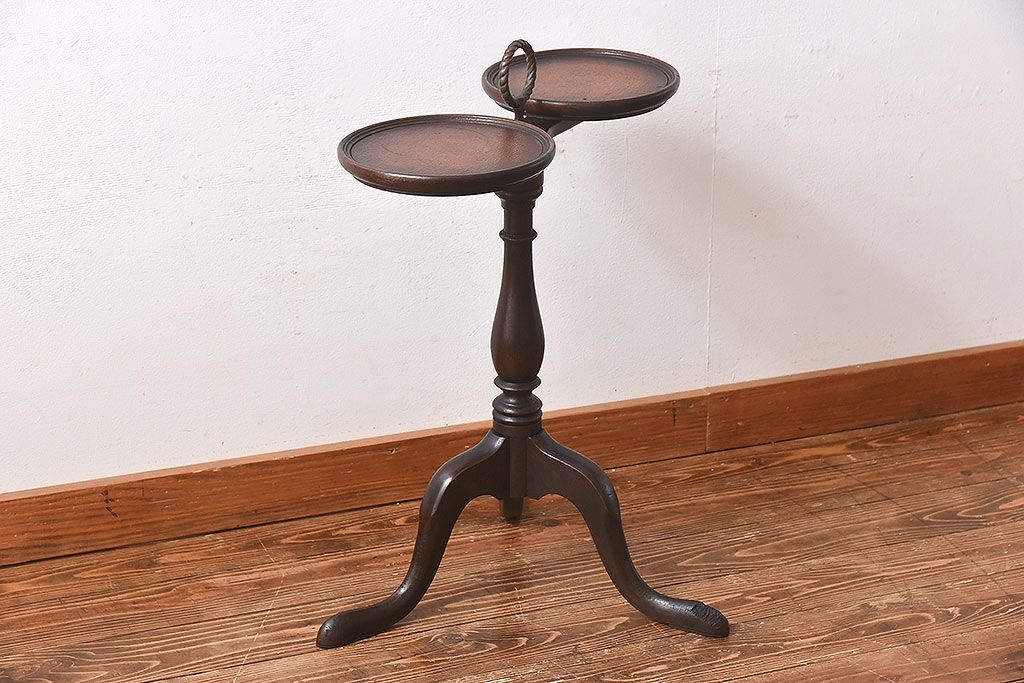 アンティーク雑貨　アンティーク　Brandt Furniture of Character　クラシカルな木製プラントスタンド(花台)