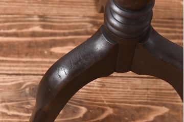 アンティーク雑貨　アンティーク　Brandt Furniture of Character　クラシカルな木製プラントスタンド(花台)