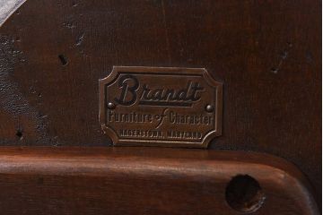 アンティーク雑貨　アンティーク　Brandt Furniture of Character　クラシカルな木製プラントスタンド(花台)