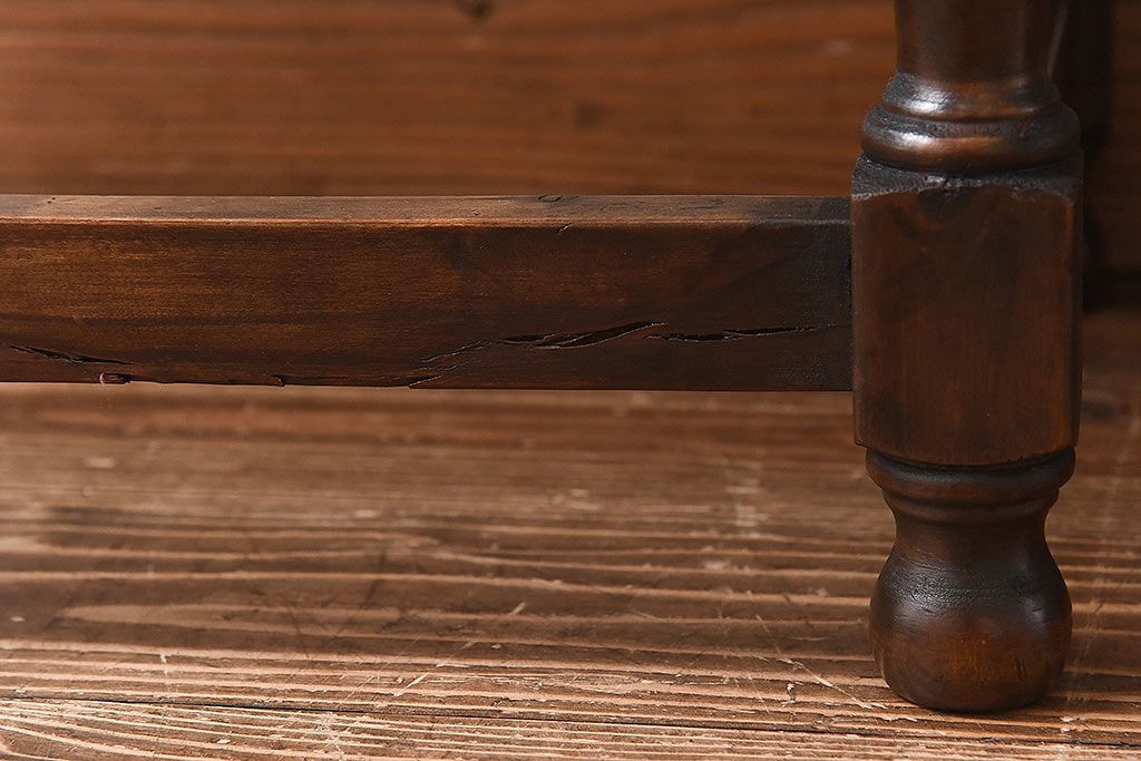 ヴィンテージ家具　スペイン　ビンテージ　個性的なネストテーブル(サイドテーブル、コーヒーテーブル)