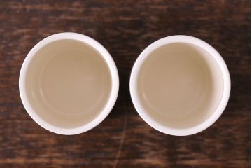 アンティーク雑貨　イギリスビンテージ　Hornsea(ホーンジー)　FLEUR(フルール)　ソルト&ペッパーシェーカーセット(調味料入れ)