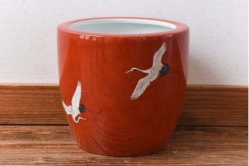 アンティーク雑貨　ノリタケ・則武(日陶)　鶴の図　朱色が目を引く小振りの火鉢(手あぶり、鉢カバー)