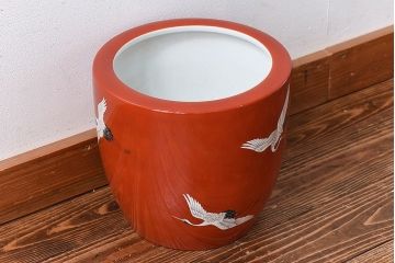 アンティーク雑貨　ノリタケ・則武(日陶)　鶴の図　朱色が目を引く小振りの火鉢(手あぶり、鉢カバー)
