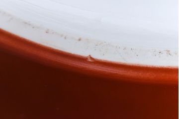アンティーク雑貨　ノリタケ・則武(日陶)　朱色地白菊文様　レトロな参型火鉢(手あぶり、鉢カバー)(1)