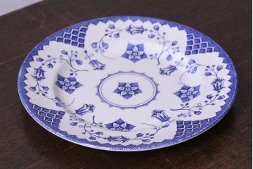 イギリス　Iron stone(アイアンストーン)　可憐な絵柄のディナープレート(大皿、洋食器)(1)