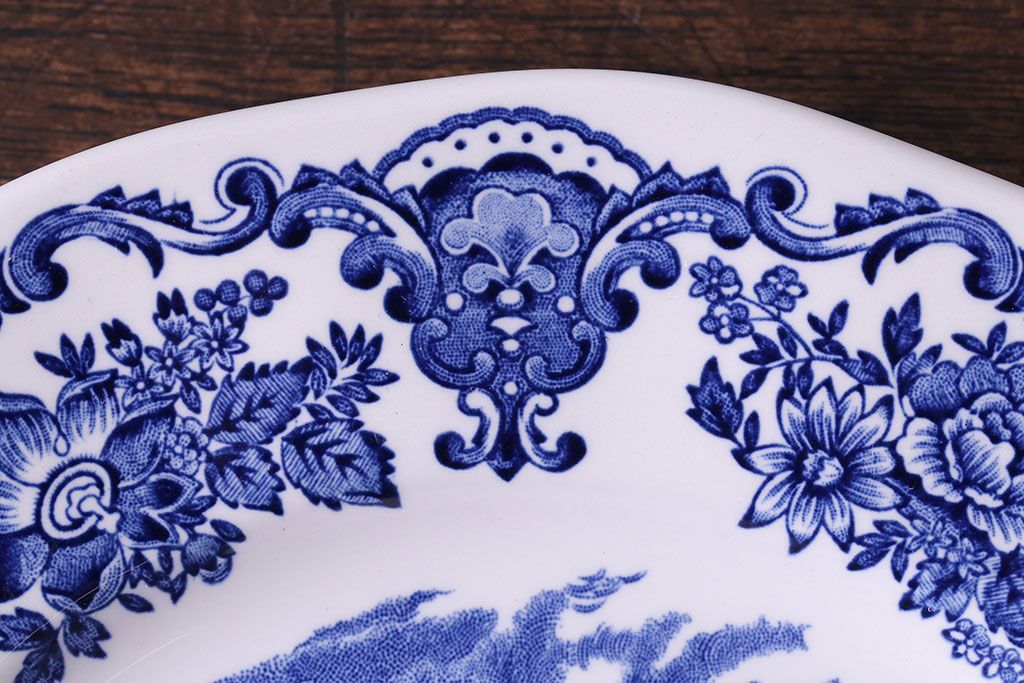 アンティーク雑貨　中古　イギリスWedgwood(ウェッジウッド)　ディスプレイにもおすすめなプレート(洋食器)