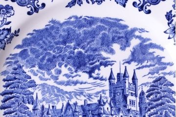 アンティーク雑貨　中古　イギリスWedgwood(ウェッジウッド)　ディスプレイにもおすすめなプレート(洋食器)