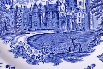 アンティーク雑貨　中古　イギリスWedgwood(ウェッジウッド)　ディスプレイにもおすすめなプレート(洋食器)