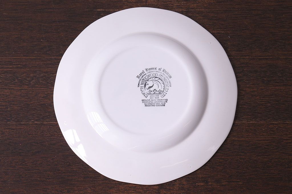 アンティーク雑貨　中古　イギリスWedgwood(ウェッジウッド)　ディスプレイにもおすすめなプレート(洋食器)