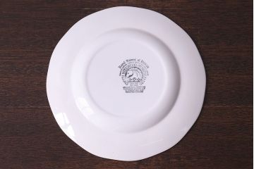 アンティーク雑貨　中古　イギリスWedgwood(ウェッジウッド)　ディスプレイにもおすすめなプレート(洋食器)